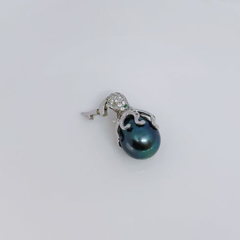Squid Tahitian Pearl Pendant – Fun Jewelry in Sterling Silver